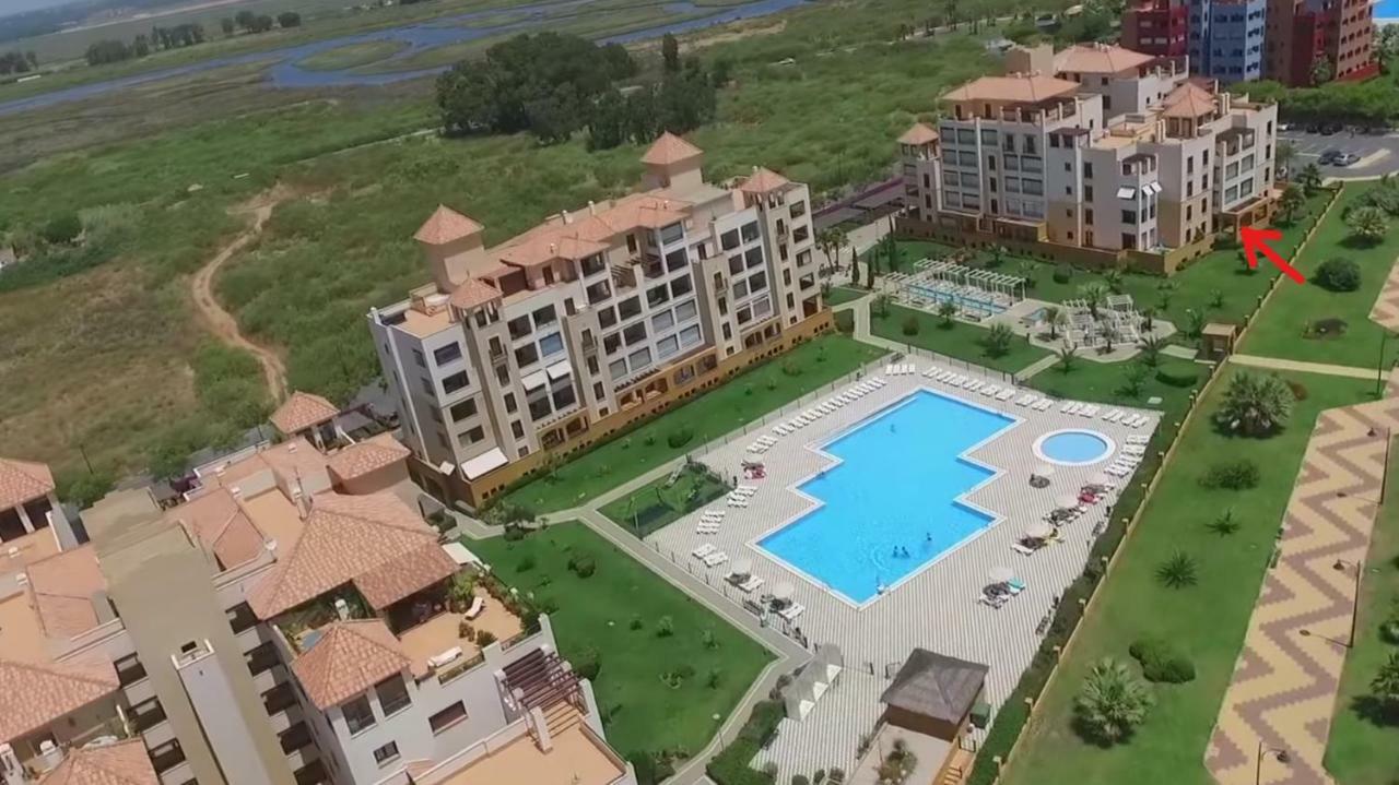 Apartamento Urbanizacion De Lujo En Primera Linea De Playa Isla Canela Zewnętrze zdjęcie